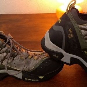 Columbias Montrail Goretex Xcr Hiking 